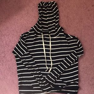 Women’s Stripped Sweatshirt